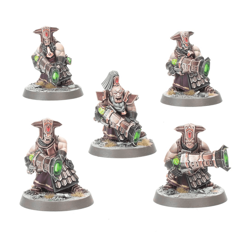 Games Workshop Warhammer Age of Sigmar: Helsmiths of Hashut - Infernal Razers available at Northumbrian Tin Soldier