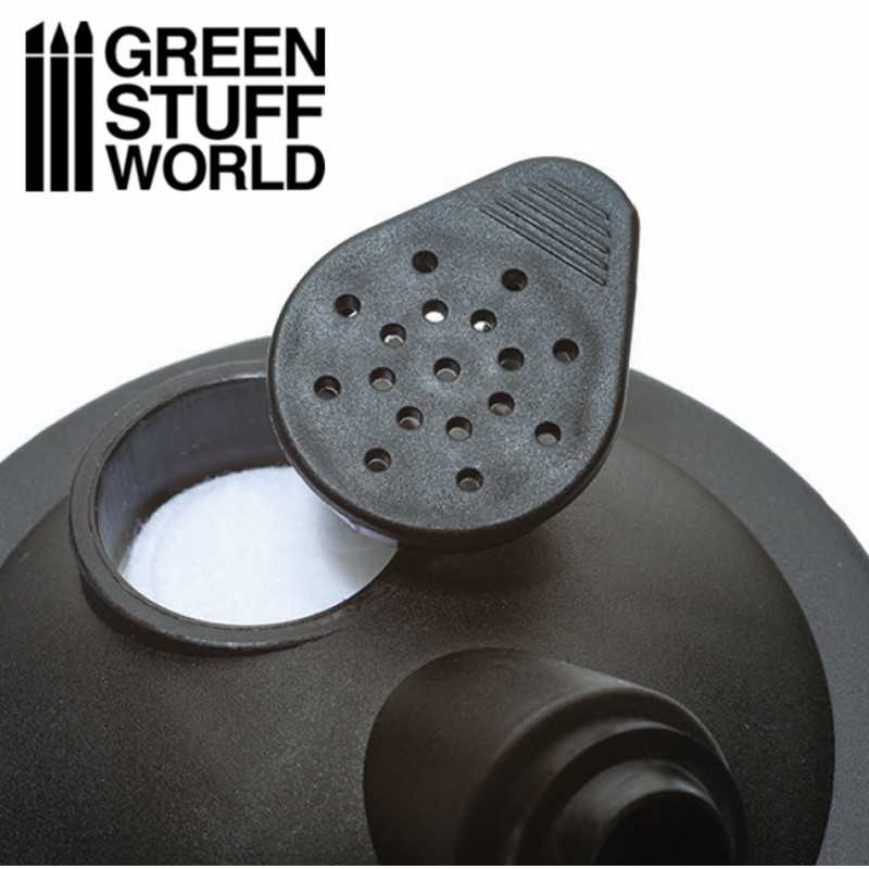 Green Stuff World Airbrush Cleaning Pot available at Northumbrian Tin Soldier
